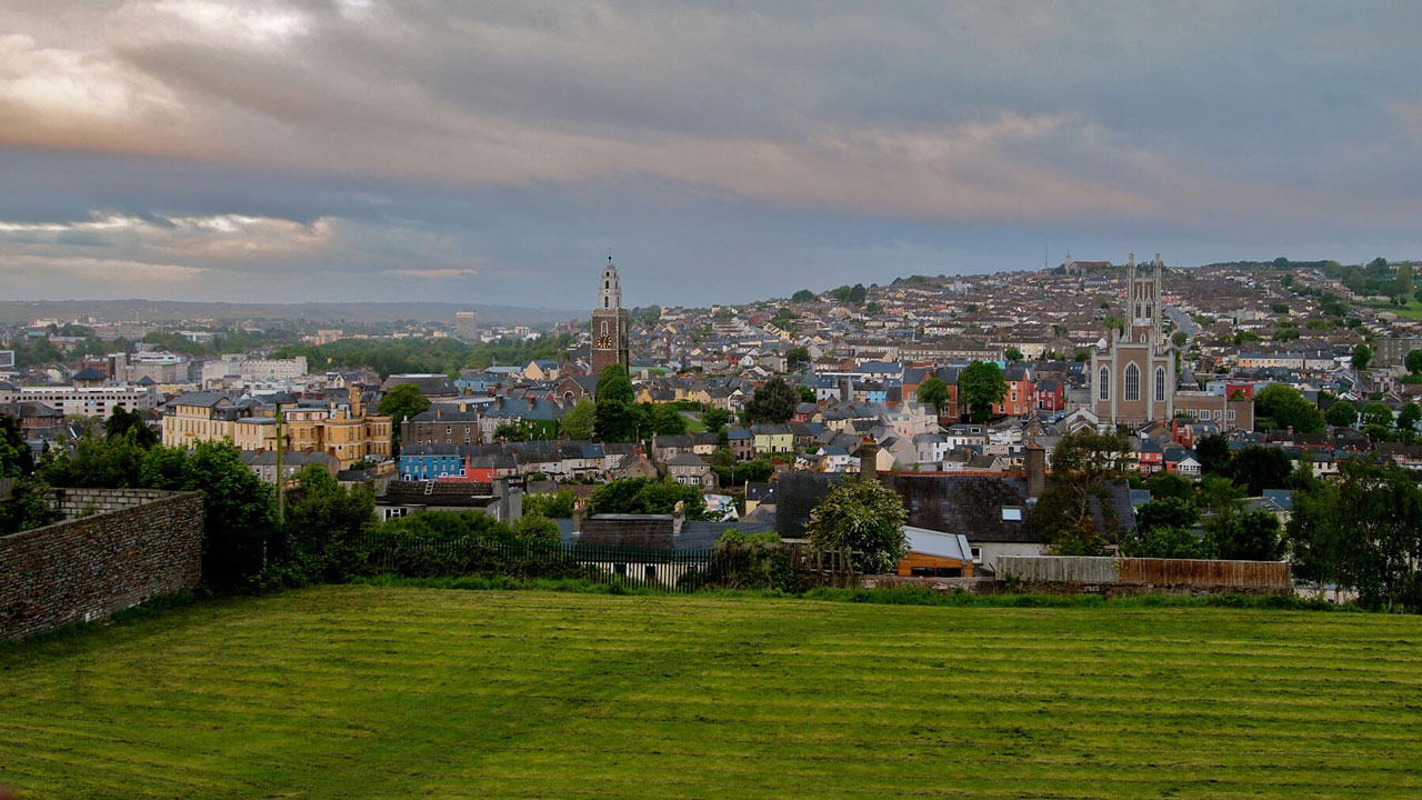 Scenic photo of Ireland.